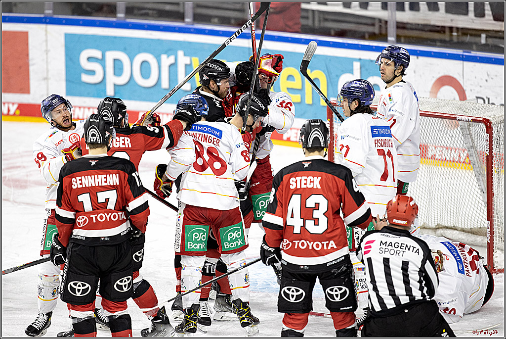 PENNY DEL;  Koelner Haie - Duesseldorfer EG ; Koeln, 16.01.2022